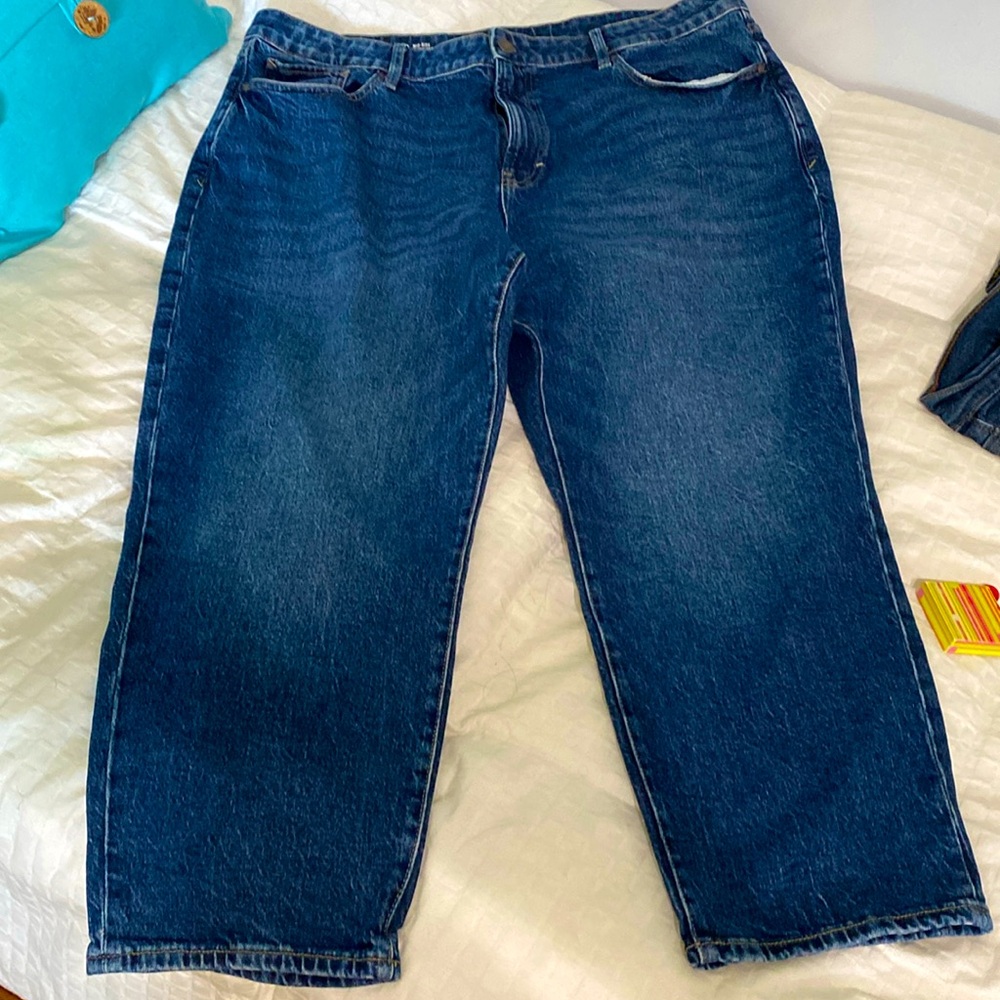 Size 18P.   Boyfriend mid rise jeans.
